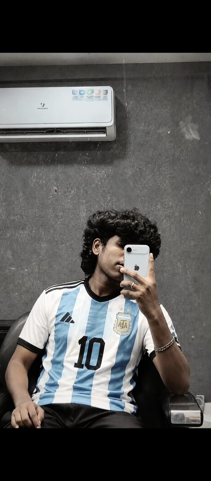 Divagar N